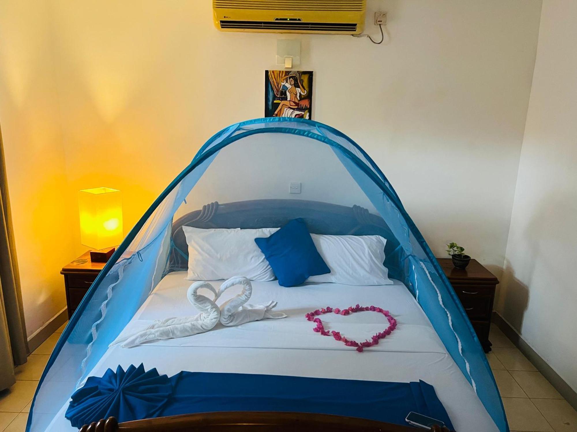 Ocean Beauty Guest House Negombo Exterior photo